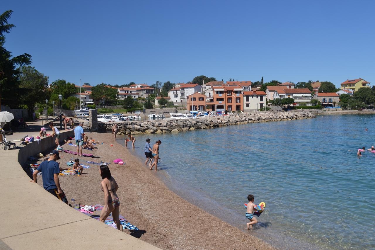 Apartments Myadria Malinska Dış mekan fotoğraf