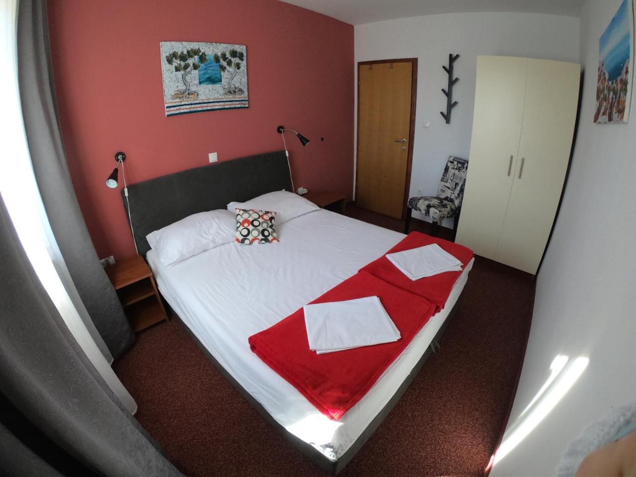 Apartments Myadria Malinska Dış mekan fotoğraf