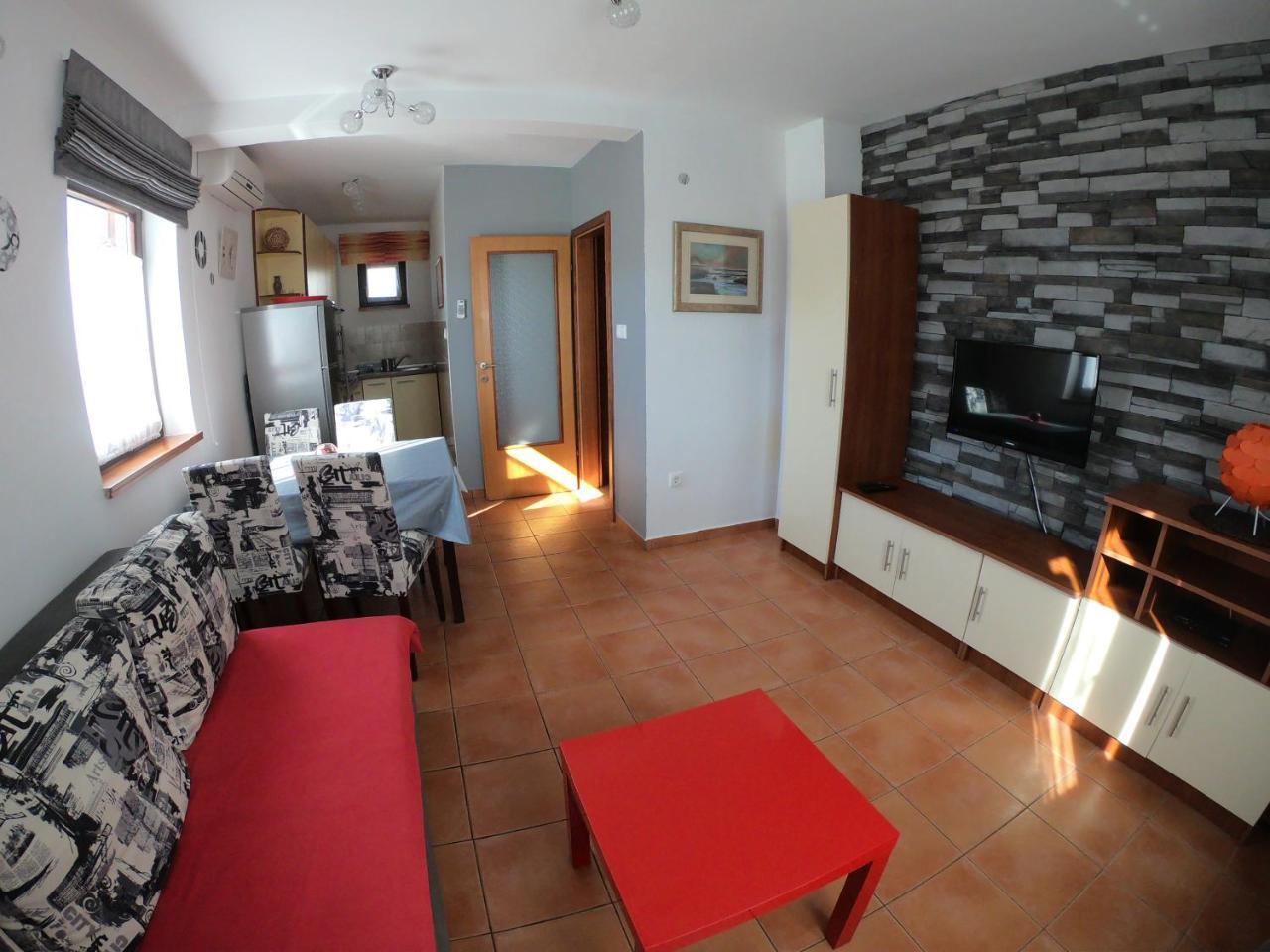 Apartments Myadria Malinska Dış mekan fotoğraf