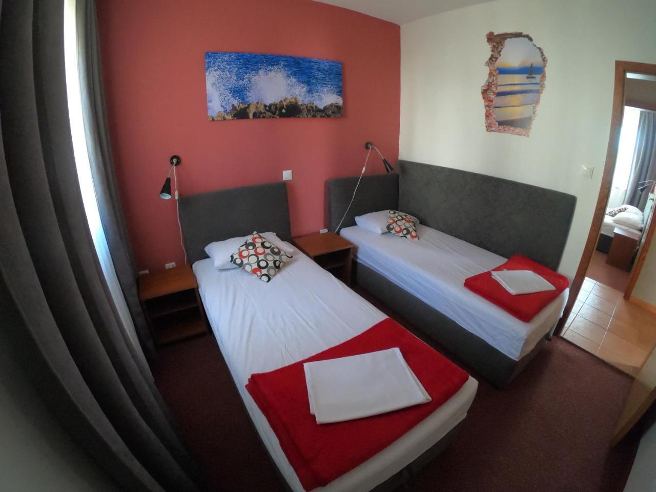 Apartments Myadria Malinska Dış mekan fotoğraf
